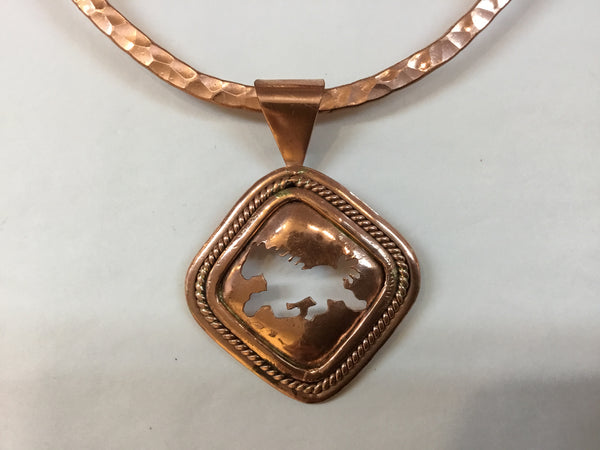 SQUARE HORSE CUTOUT LARGE DROP